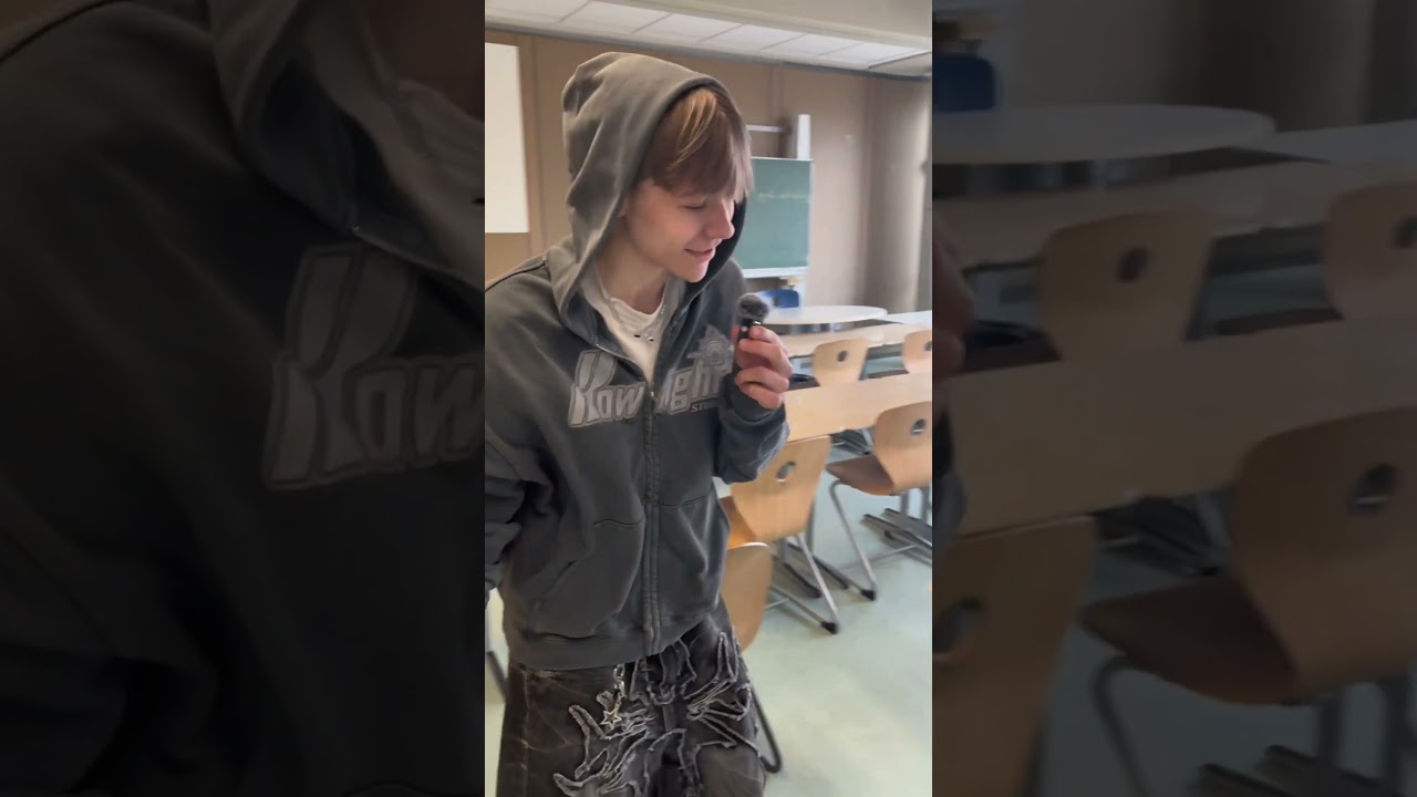Tutorial f&uuml;r den Stuhl mit Liegefunktion 🙏 #klassenzimmer #schule #memes #tutorial #stuhl