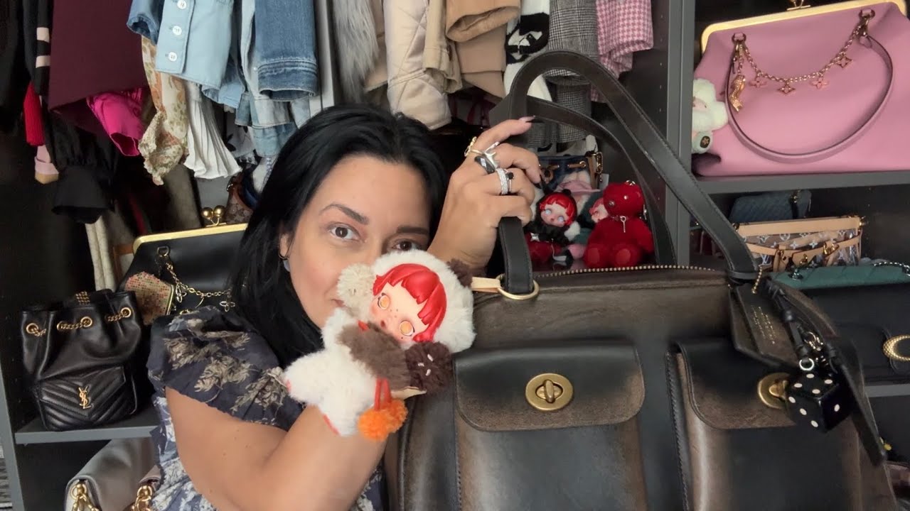 Coach Fall 2025 / Twin Turnlock in Loved Leather 