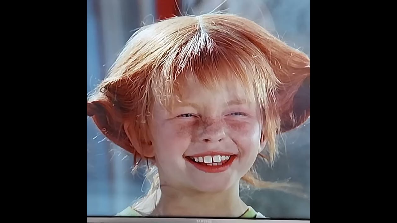 Pippi langstrømpe med svenske tal og dansk fortæller