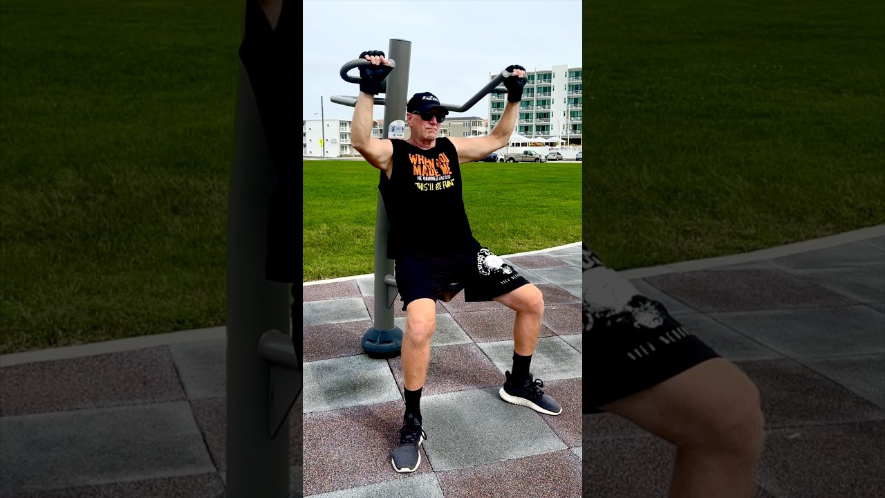 JIM RATT INSANE OUTDOOR FITNESS WORKOUT 💥 PURE POWER ON EVERY MACHINE! 💪🔥