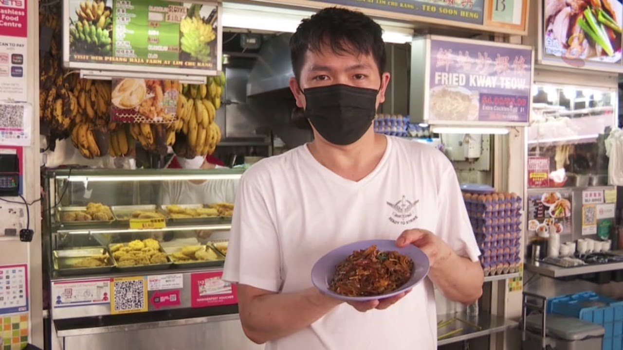 前线追踪 | 七岁到家族档口帮忙 他原本不想当小贩
