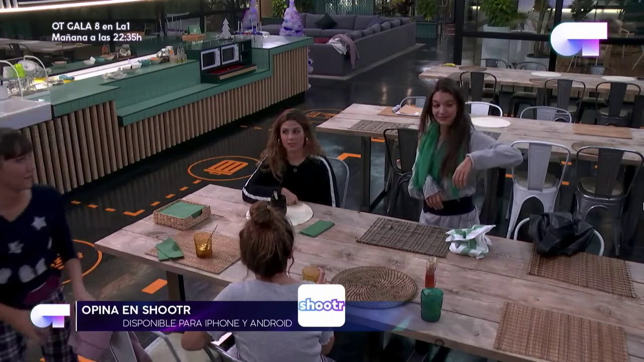 Aitana, Ana, Amaia y Miriam entre risas   #OT17D