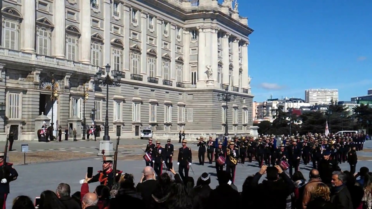 Solemne Cambio de Guardia del Palacio Real de Madrid