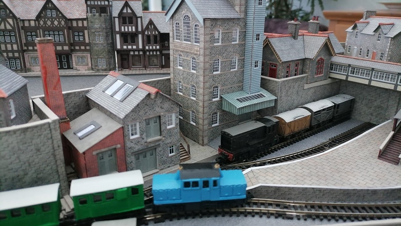 Обновление макета городской железной дороги N-Gauge Model Railway / Rail City Micro