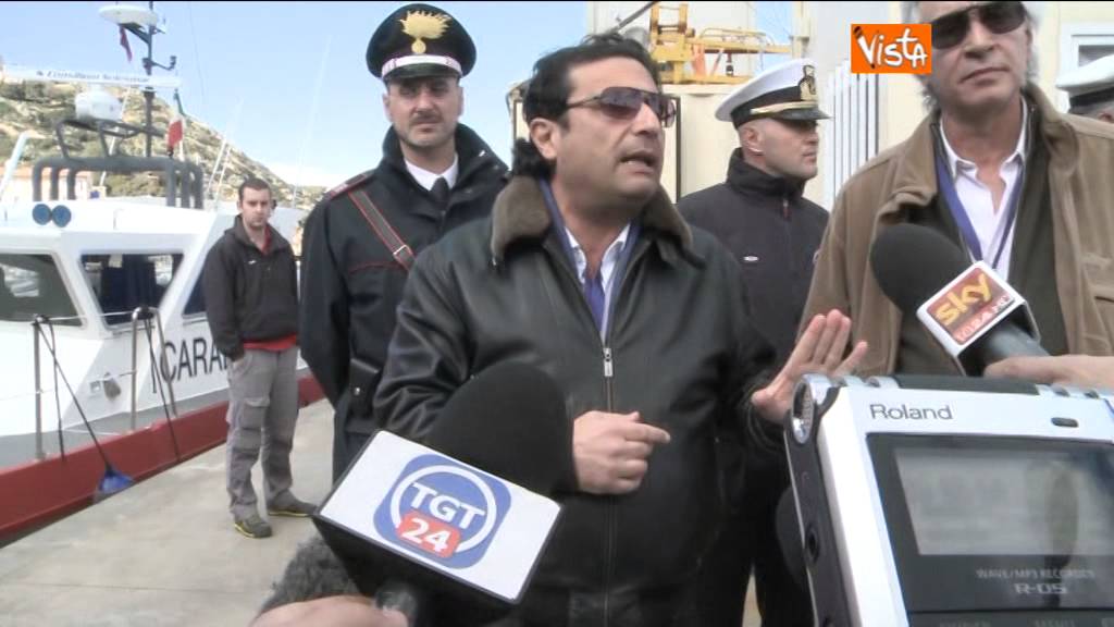CONCORDIA. SCHETTINO: C'E' DIFFERENZA TRA INCHINO E PASSAGGIO RAVVICINATO