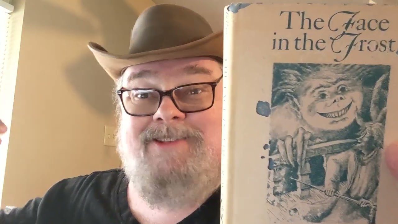 A Bookshelf Tour #1 (Sort Of, Anyway)