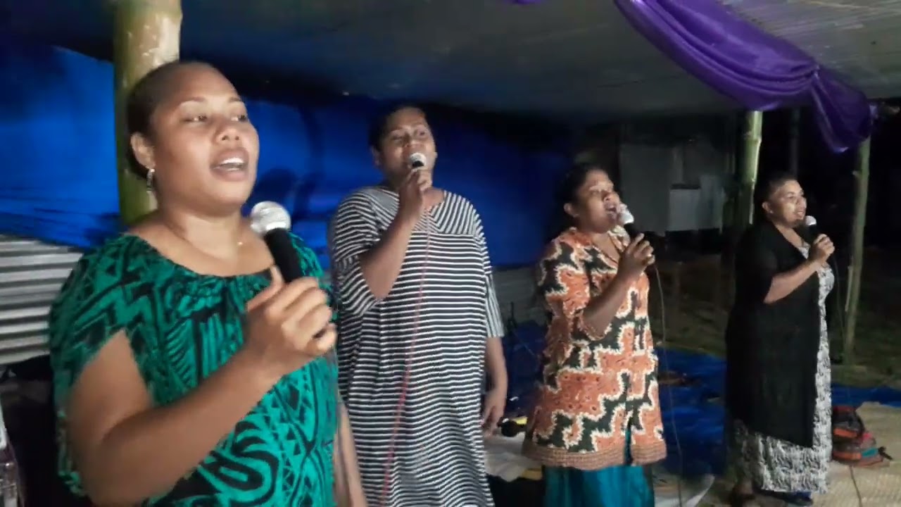 Waisea Rogoyawa Tikomailepanoni - Au Vakila (Live) feat. Newway Gospel