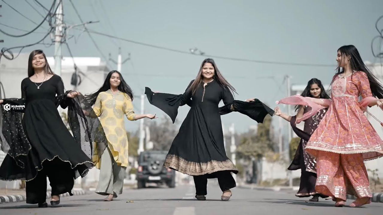 Deepika&rsquo;s Family Shoot || KUMAR STUDIO BARNALA M. 97799-31617