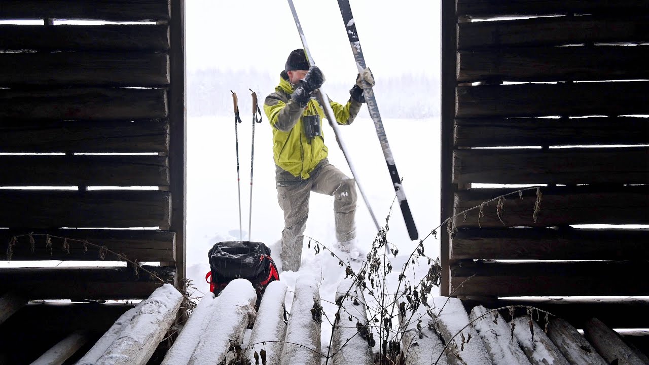 The Snow falls Heavy and Skiing to the Old Barn