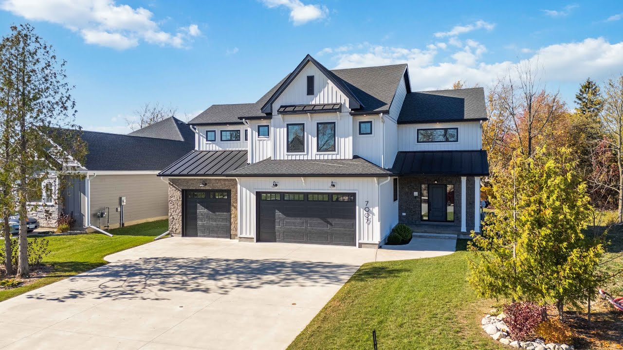 7007 Blue Coast Heights 