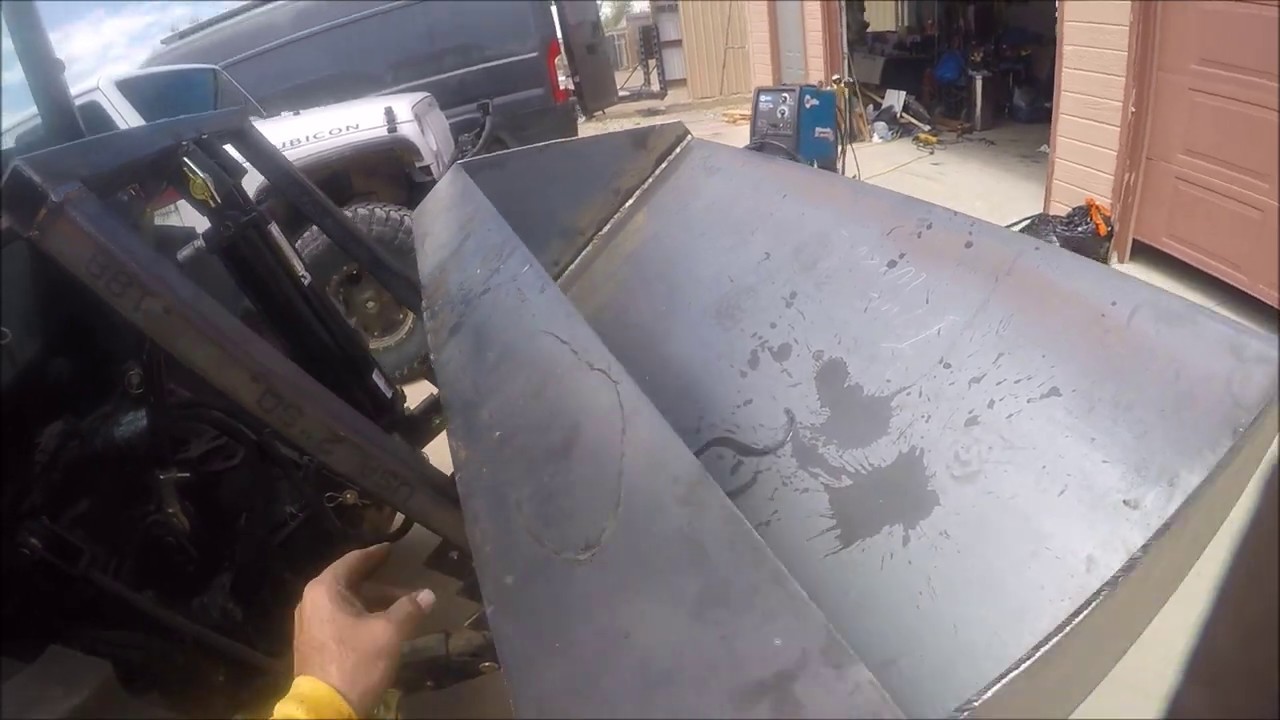 3 POINT Tractor BUCKET Build Pt 3