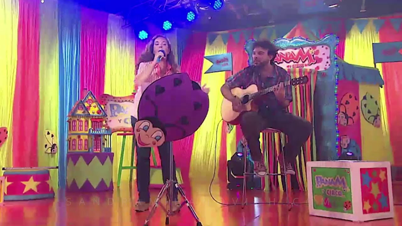 Sandra Mihanovich - Doña Etiqueta (TODOS SOMOS UN PUENTE DE AMOR)