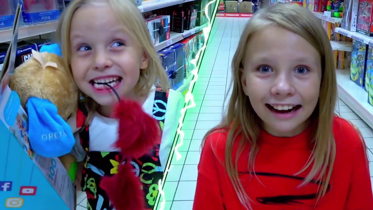 😄 Алиса и Николь играют в прятки в магазине игрушек! Детские ролевые игры с папой и Евой.
