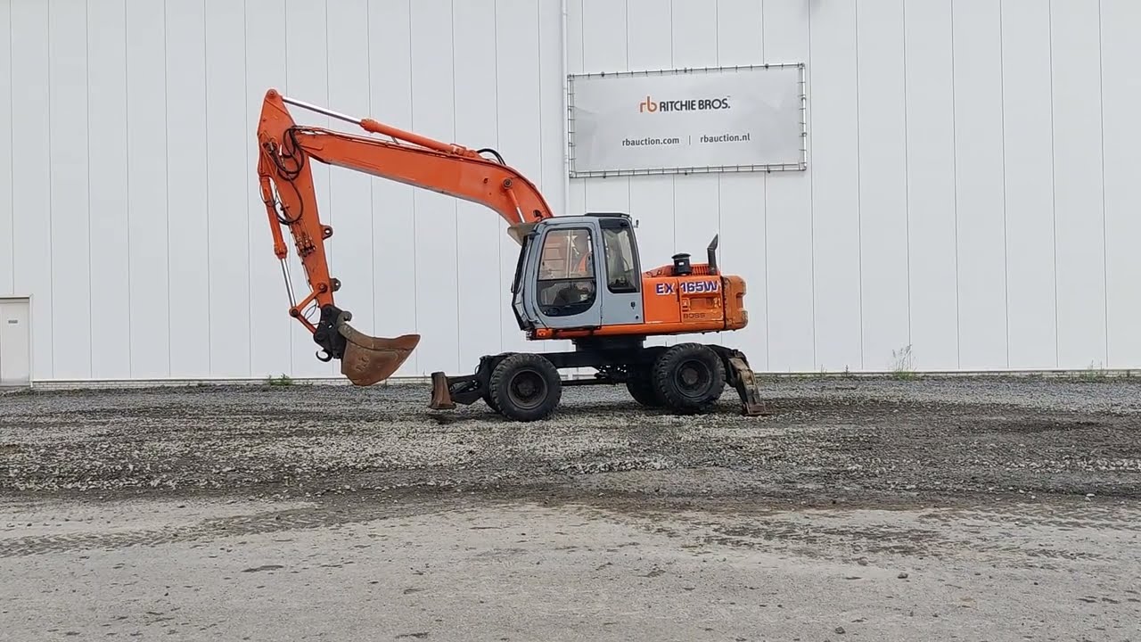 2000 Fiat-Hitachi EX165W Mobile Excavator | Moerdijk NLD Timed Auction | 22 - 24 June, 2022