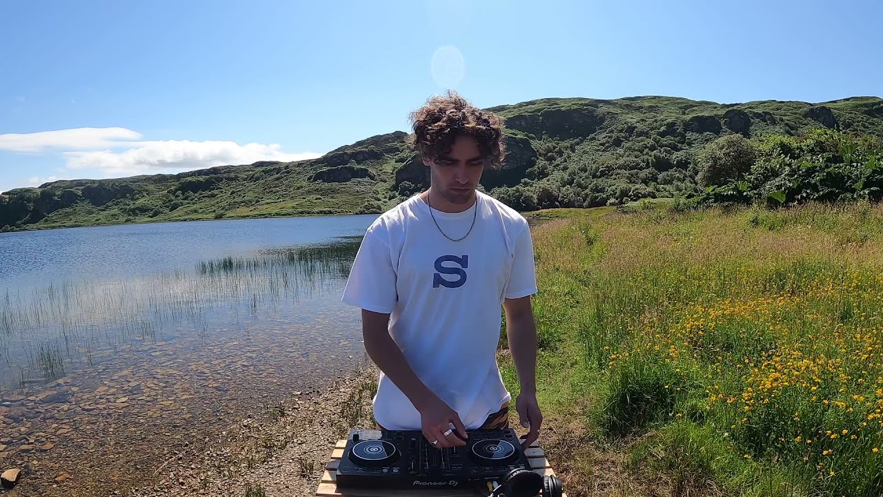 Summer Lakeside Melodic House Mix