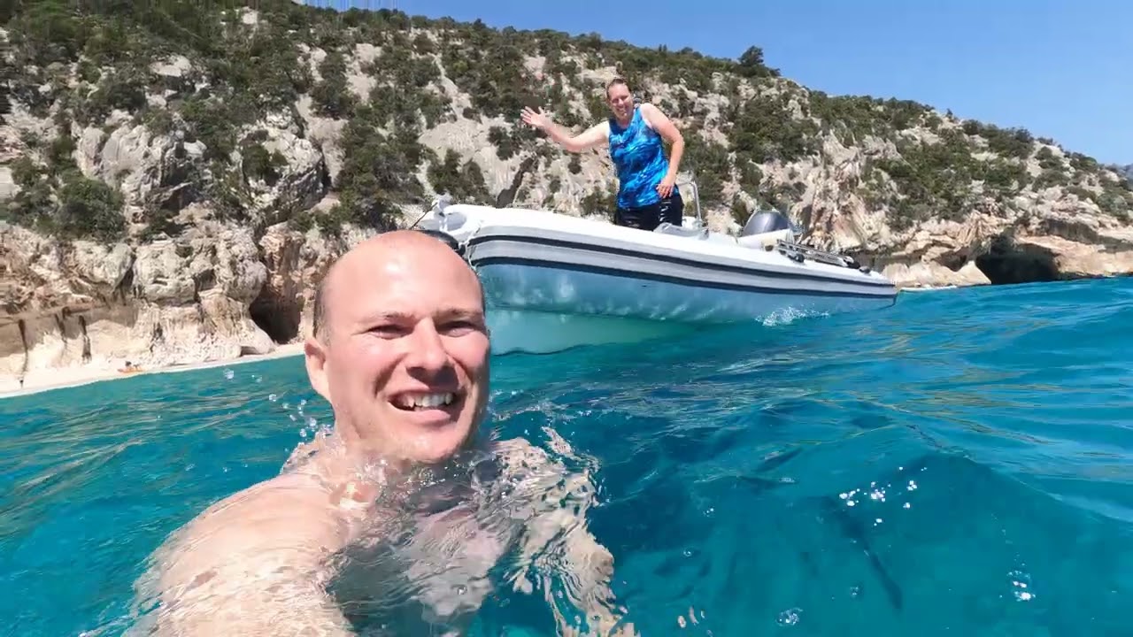 Renting a boat at Cala Gonone in Sardinia