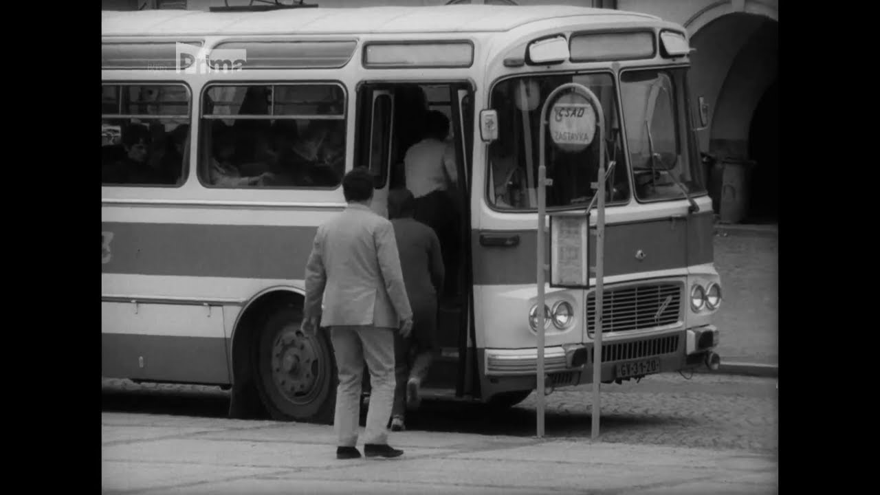 Autobusy Škoda 706 RTO a Karosa ŠL11 vo filme Metráček (1971)