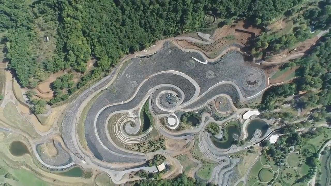 Park transformed to resemble famous Van Gogh painting