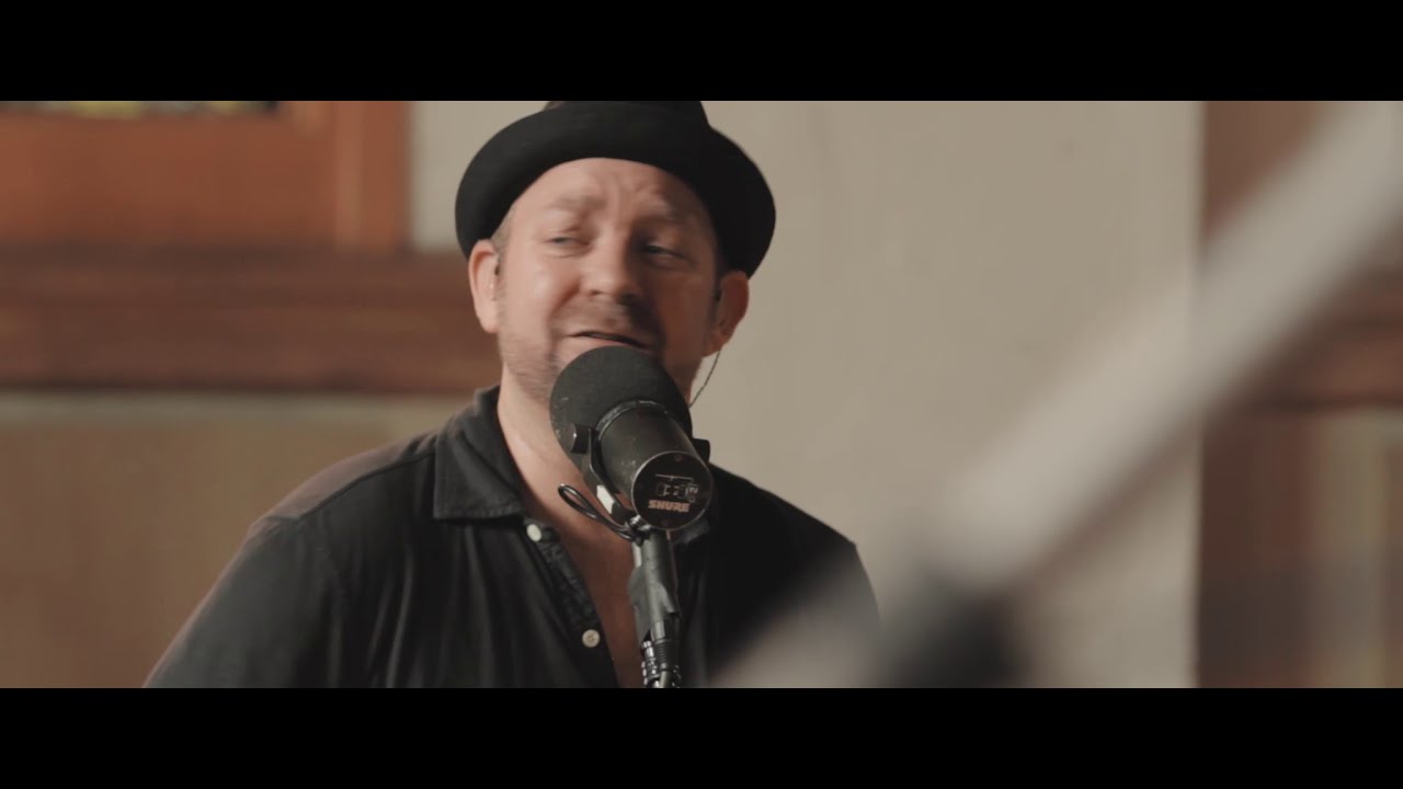 Kristian Bush - Southern Gravity (Live from Ocean Way Studios)