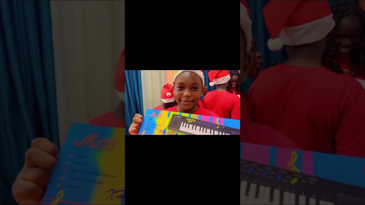 Remise de cadeaux de Noël (2025)