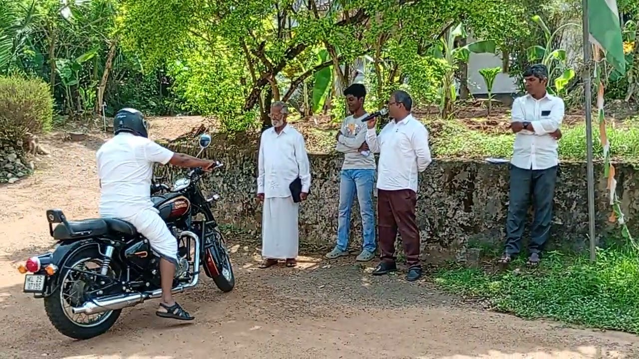 പരസ്യയോഗം, മുതലാറ്റ് #xavierkottarakara