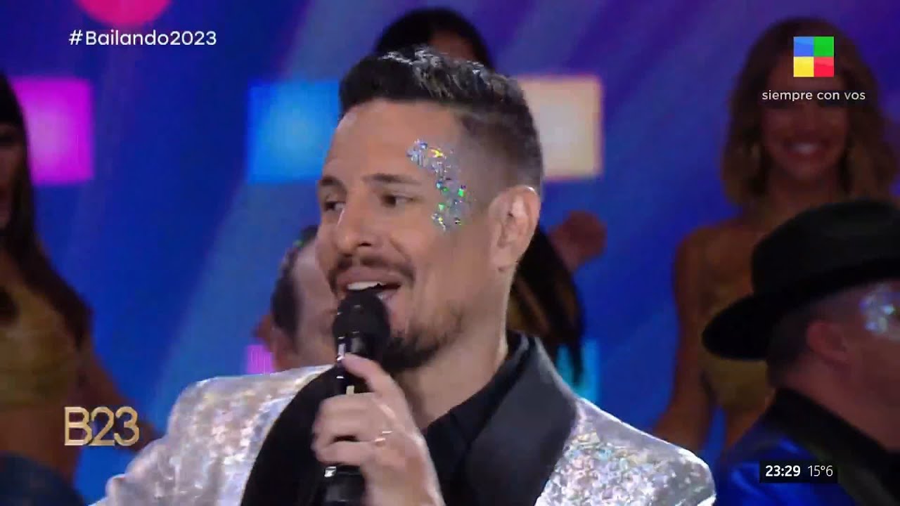 Rodrigo Tapari cantó en vivo en la pista del Bailando 2023