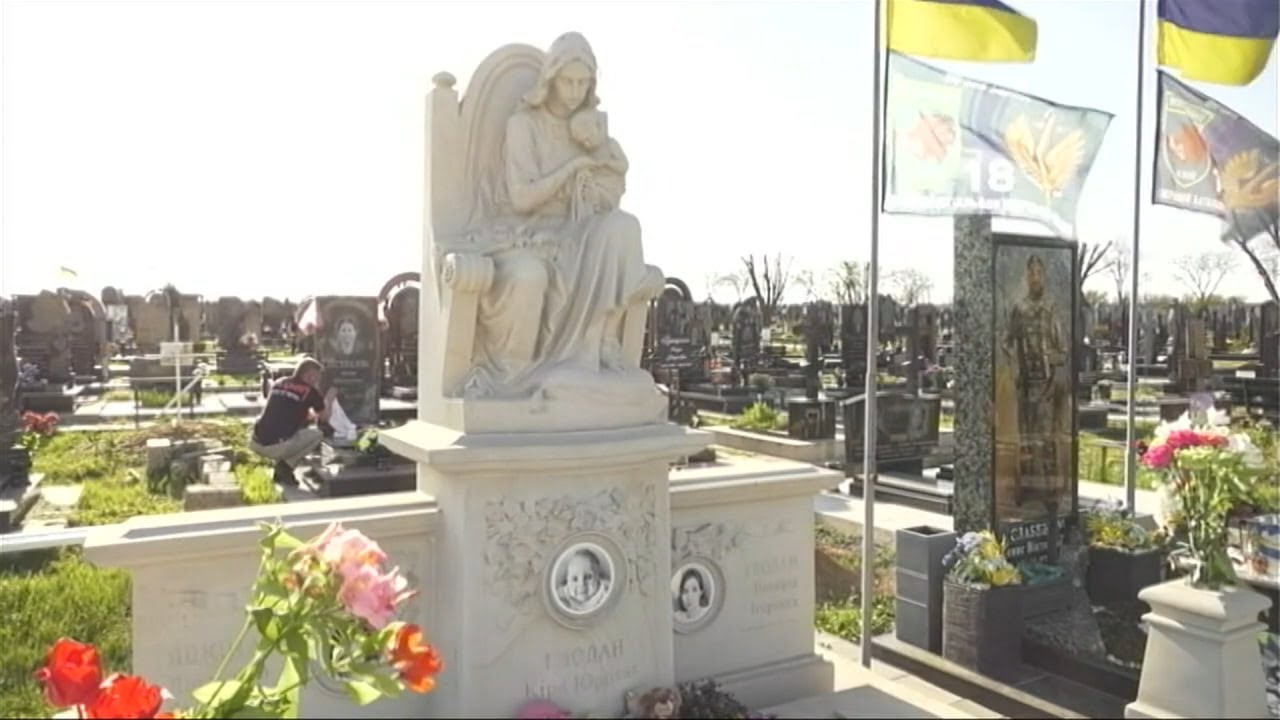 💔Ракета ВБИЛА ВСЮ його СІМ'Ю і він пішов мститися: історія, що РОЗРИВАЄ СЕРЦЕ