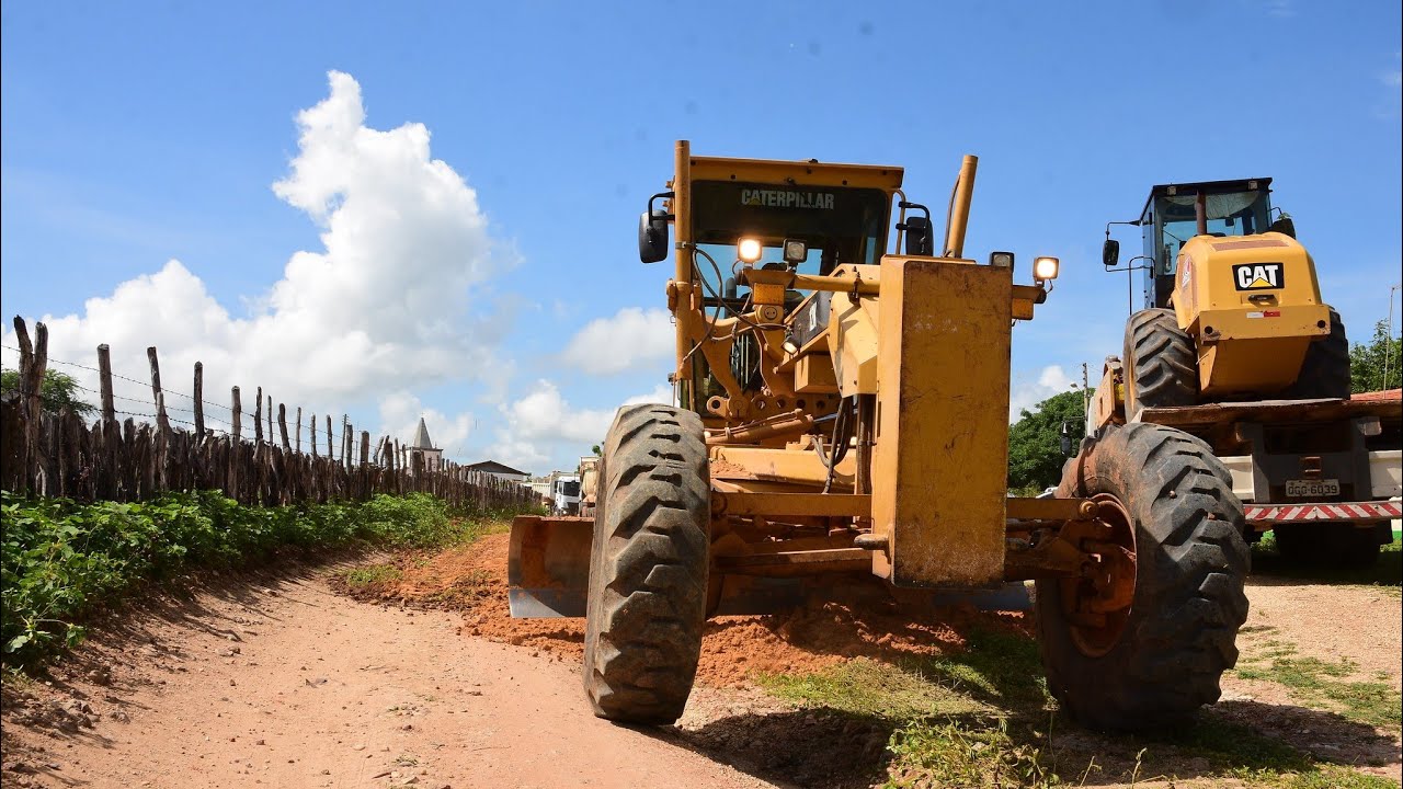 Comunidade Santana recebe obras de manutenção das estradas vicinais
