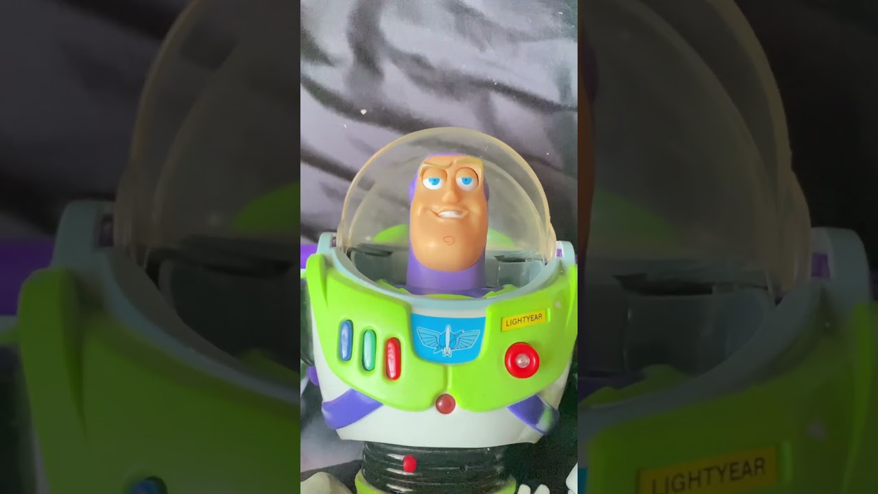 Toy Story Interactive Buzz Lightyear 1997 With Blinking Eyes All Phrases And Laser sounds