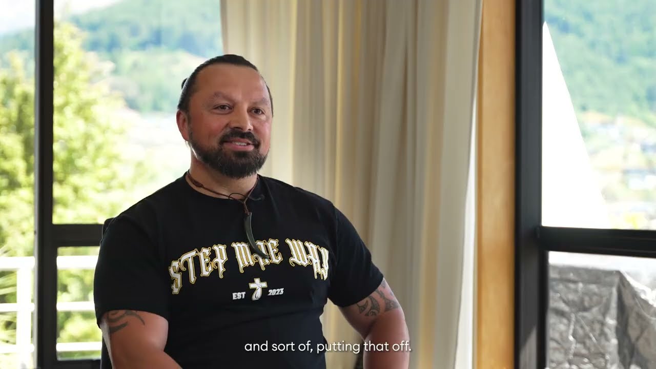 Steve Solomon, Down South Whakairo