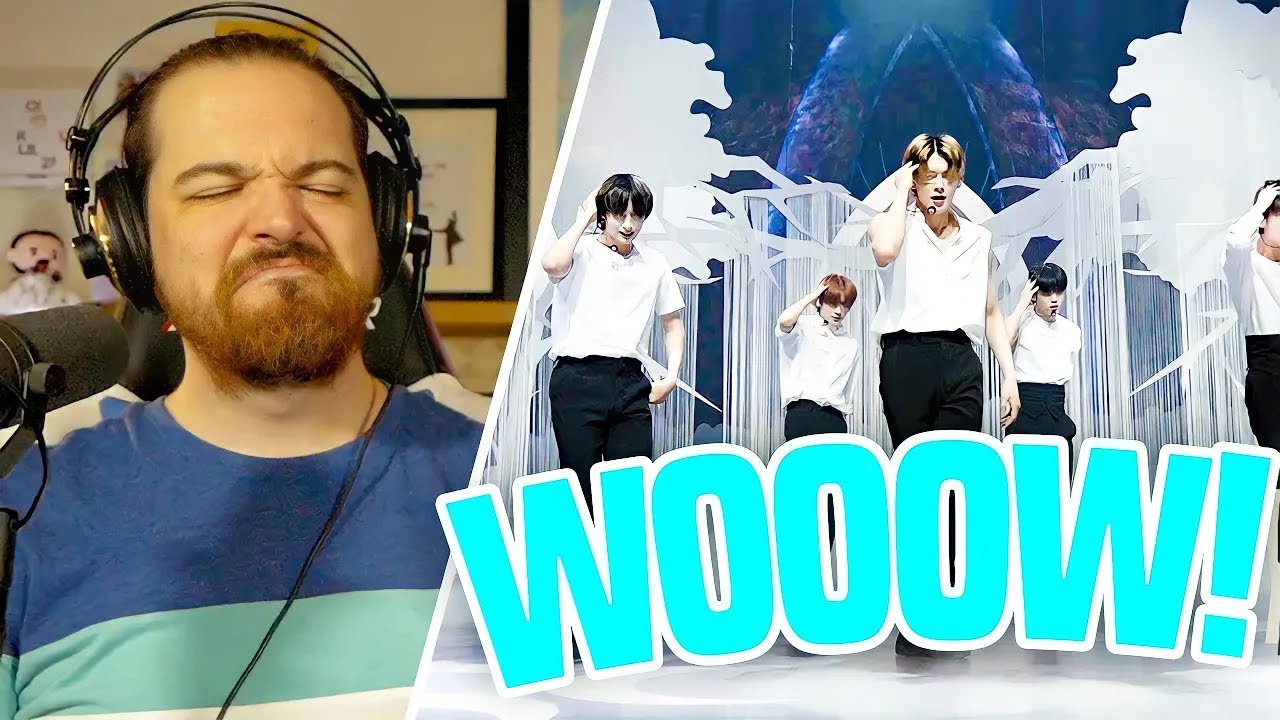 PRODUCERS REACT [ARCHIVE] - TXT opening Sequence Reaction