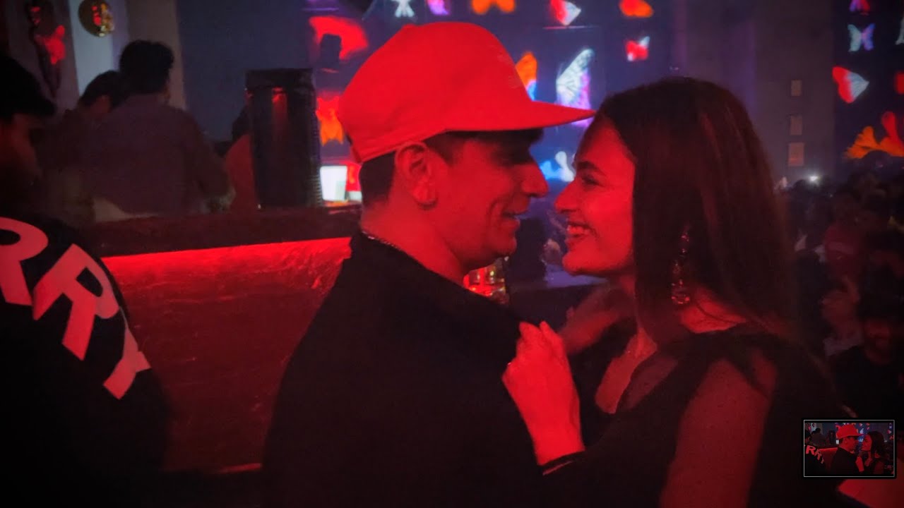 Thank You For This Surprise Party Beba ❤️😍