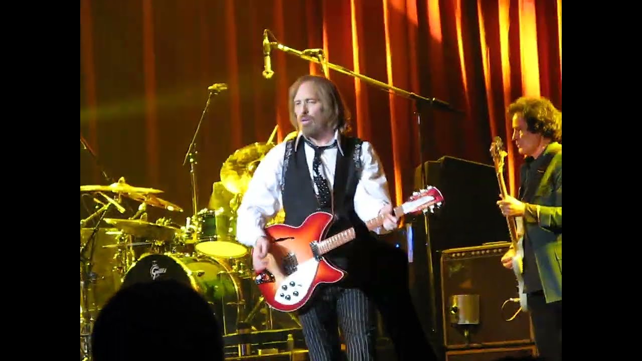 Tom Petty and the Heartbreakers - American Girl - Hamburg  10.06.2012