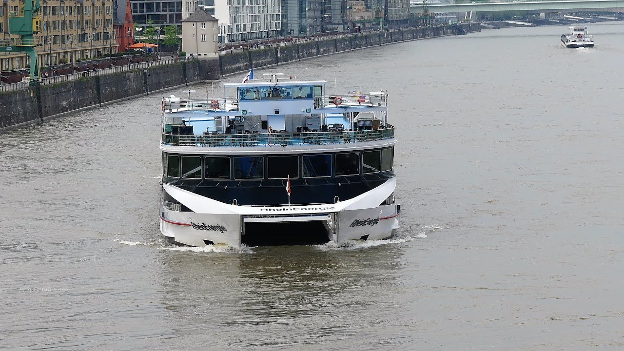 Panoramafahrt der MS RheinEnergie am 07.06.2021 in Köln