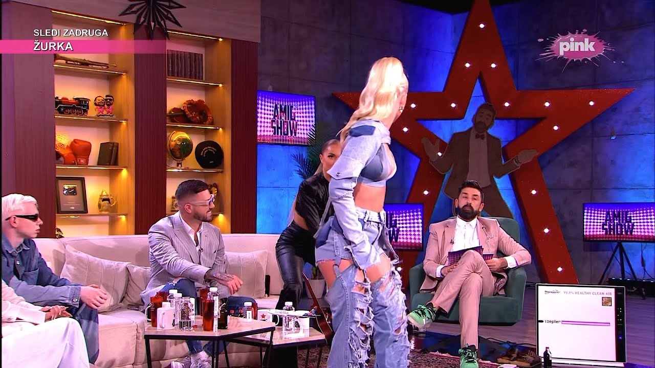 Ema Radujko i Teodora Džehverović rade čučnjeve (Ami G Show S15)