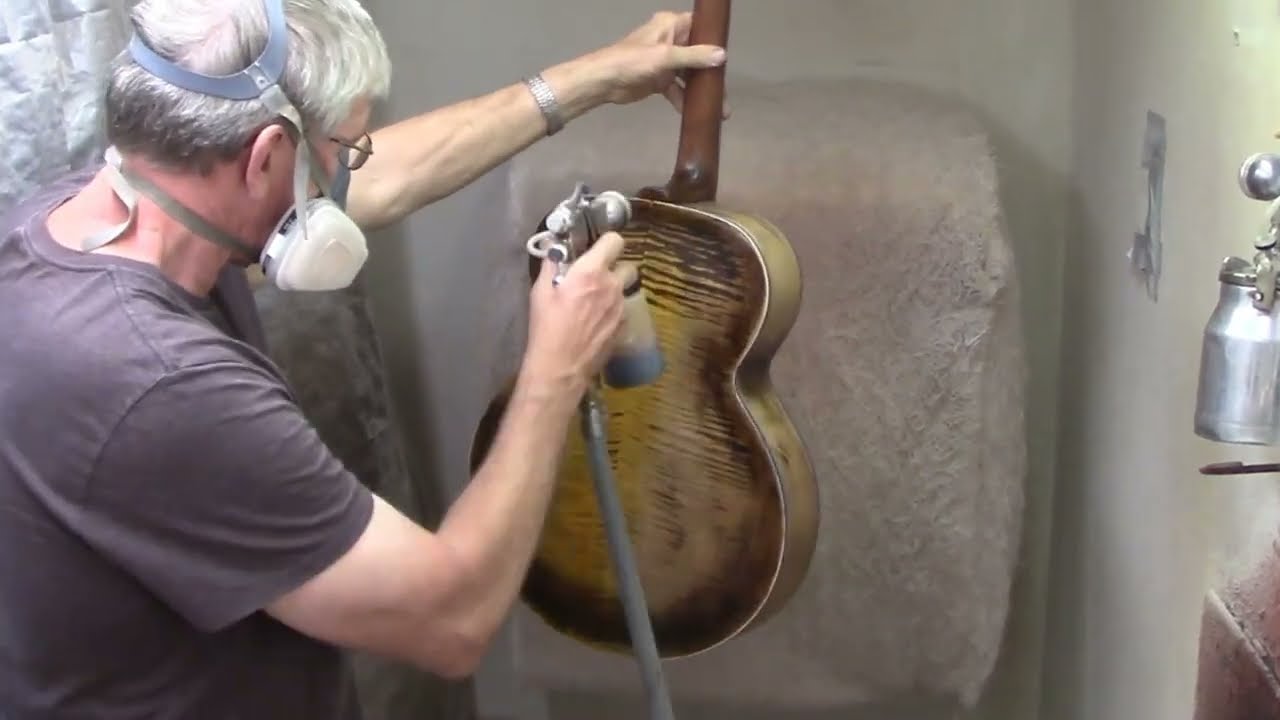 Нанесение нового покрытия Sunburst на старую гитару L7 Archtop