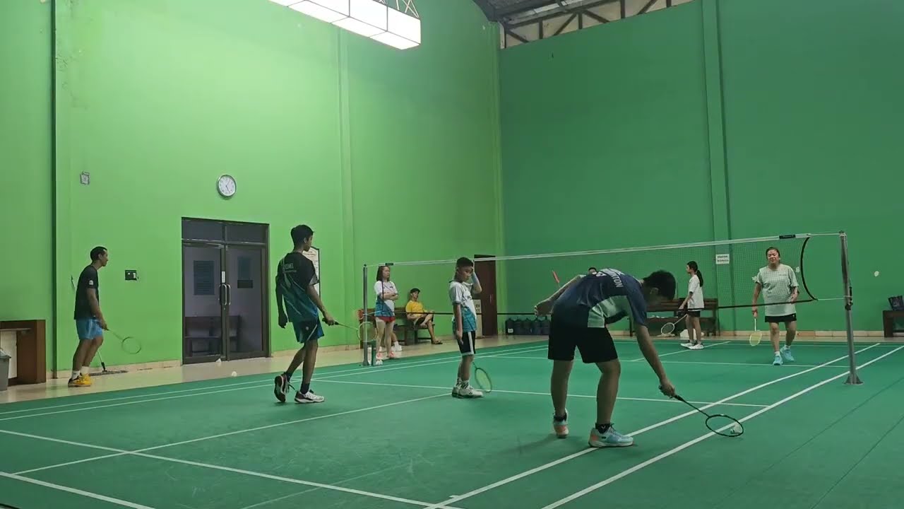 Lionel Axel Xander VS Kei - Kei Karlie Lusi