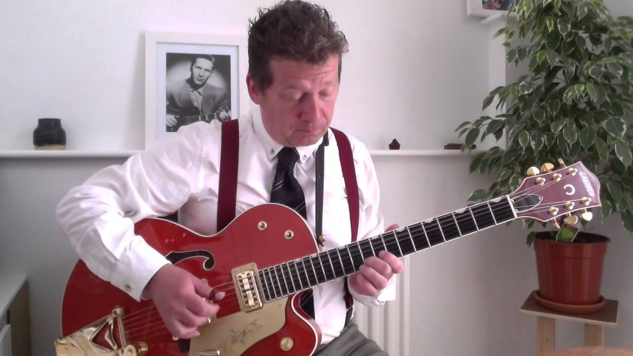 Chet Atkin's Blue Ocean Echo (cover by Matt Cowe)