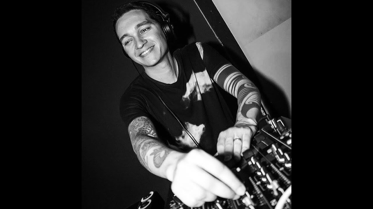 Sharemotions #StayAtHome w/ Lucas Freire, showcase Asphixia Group