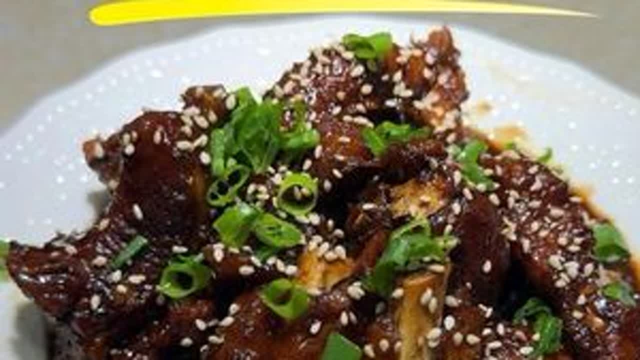 闺女高三还在坚守，儿子高一放假啦！赶紧给做点好吃的。紧张的高一上学期结束了，为了给我儿放松一下，老母亲絮絮叨叨的主动要求，玩去，玩去，玩去，找同学玩去吧！吃完饭准备一兜子零食，给轰出去玩耍去啦！...