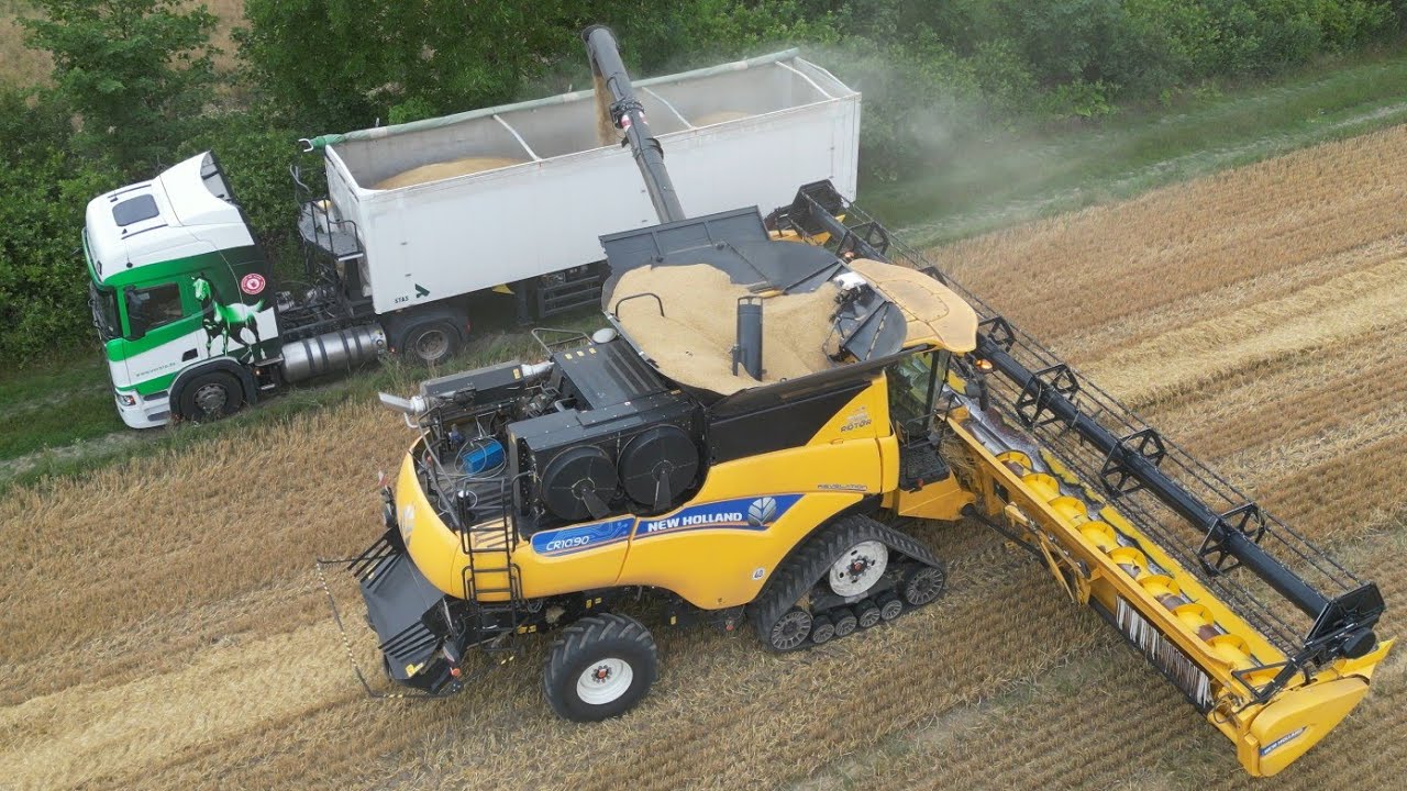 NEW HOLLAND CR10.90 beim Gerste dreschen / SCANIA LKW / DEHR AGRARSERVICE /4K