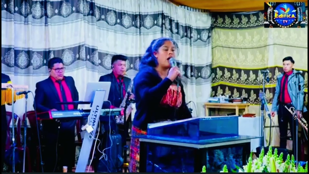SOLISTA CLARA GLADYS FEAT ROCA INCONMOVIBLE..TEMA .. LEVANTÓ MIS MANOS 