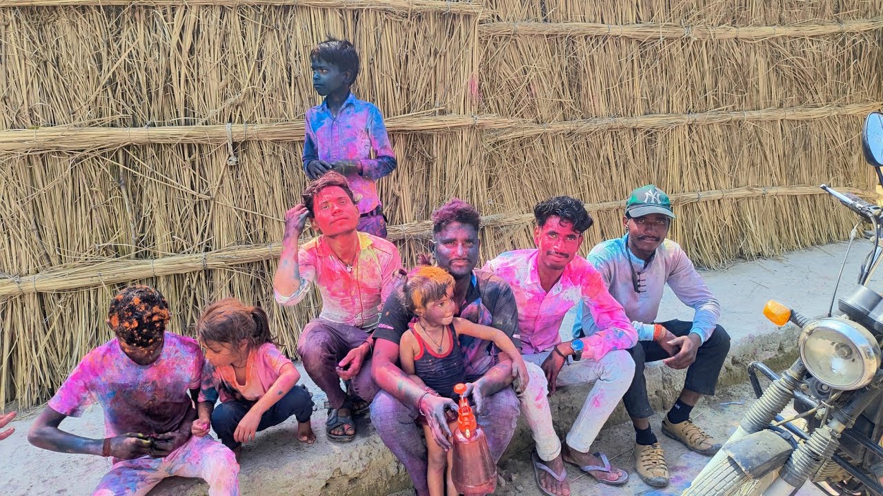 Happy Holi 🫟 with friends 💐#holispecial #holi 