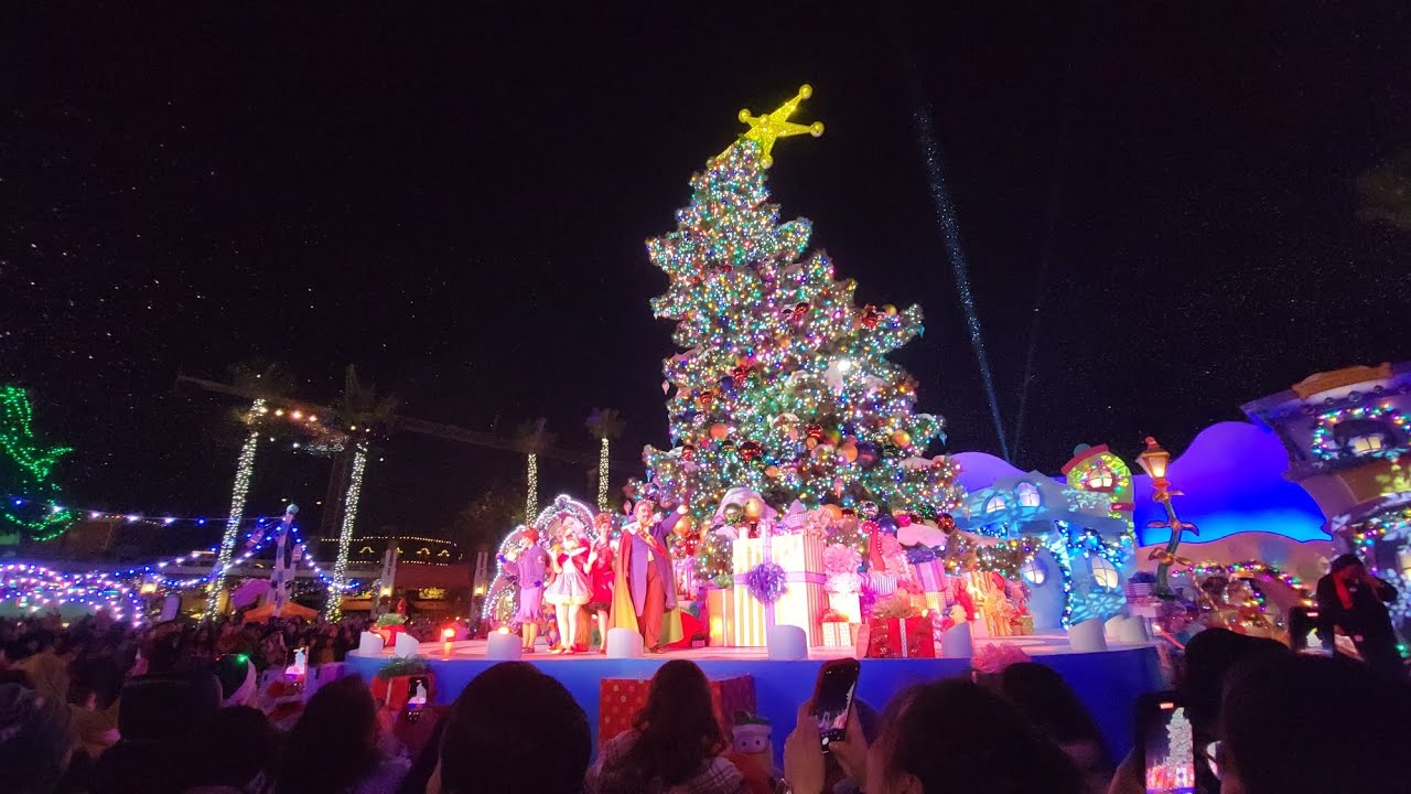 Christmas Day at Universal Studios Hollywood