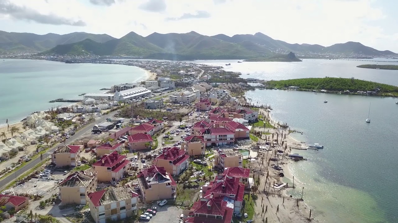 Saint-Martin, survol après Irma
