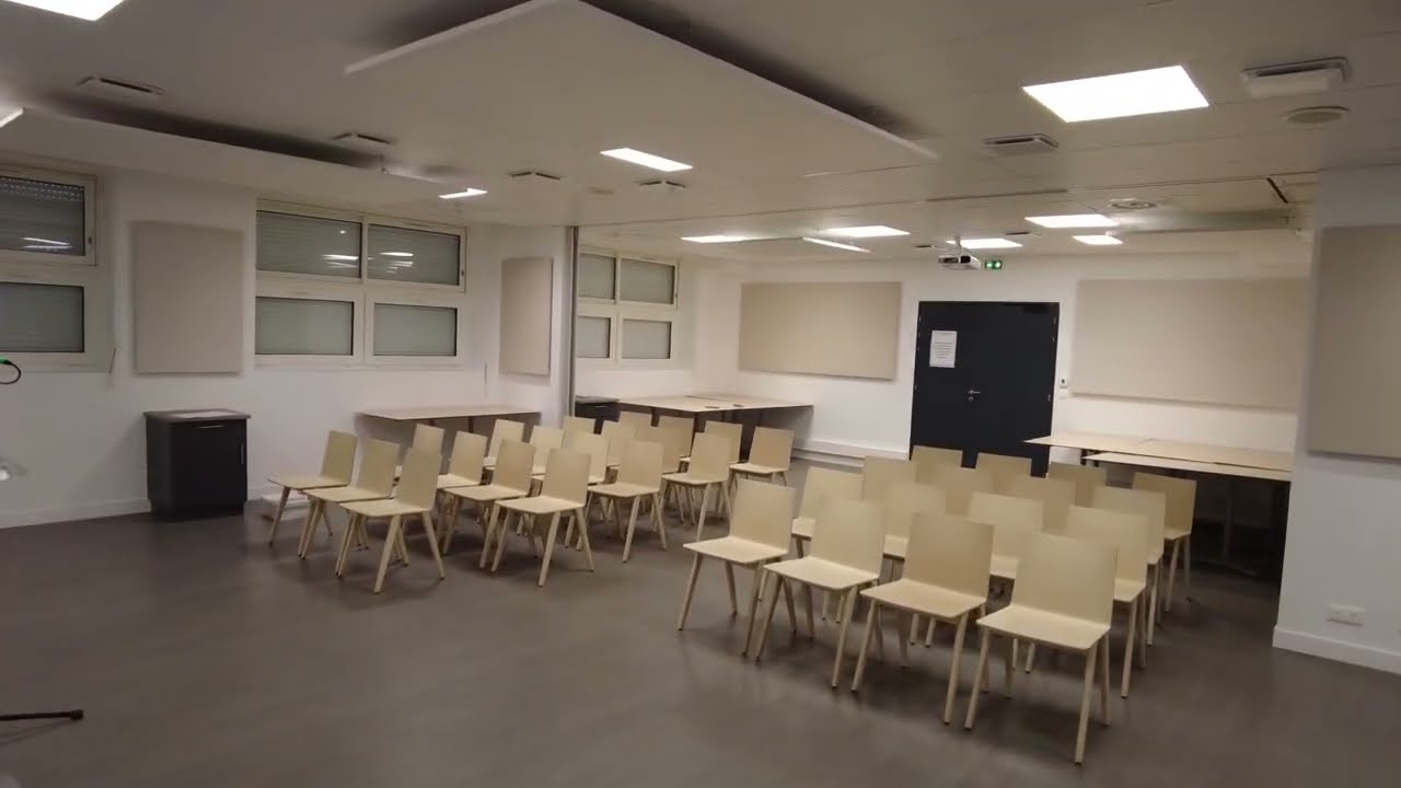 Comment insonoriser une salle de réunion ? (Acoustique)
