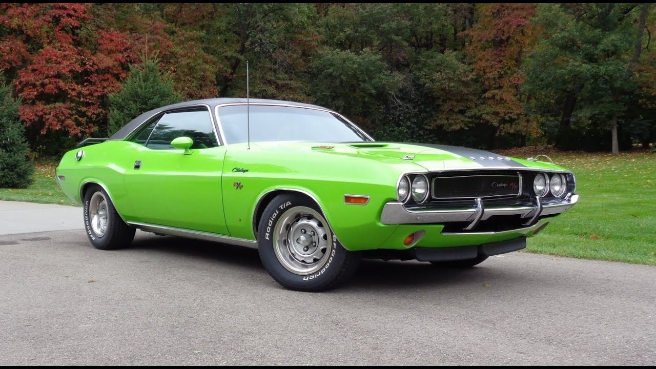 1970 Dodge Challenger R/T with Gator Grain Top & 440 Engine Sound - My Car Story with Lou Costabile