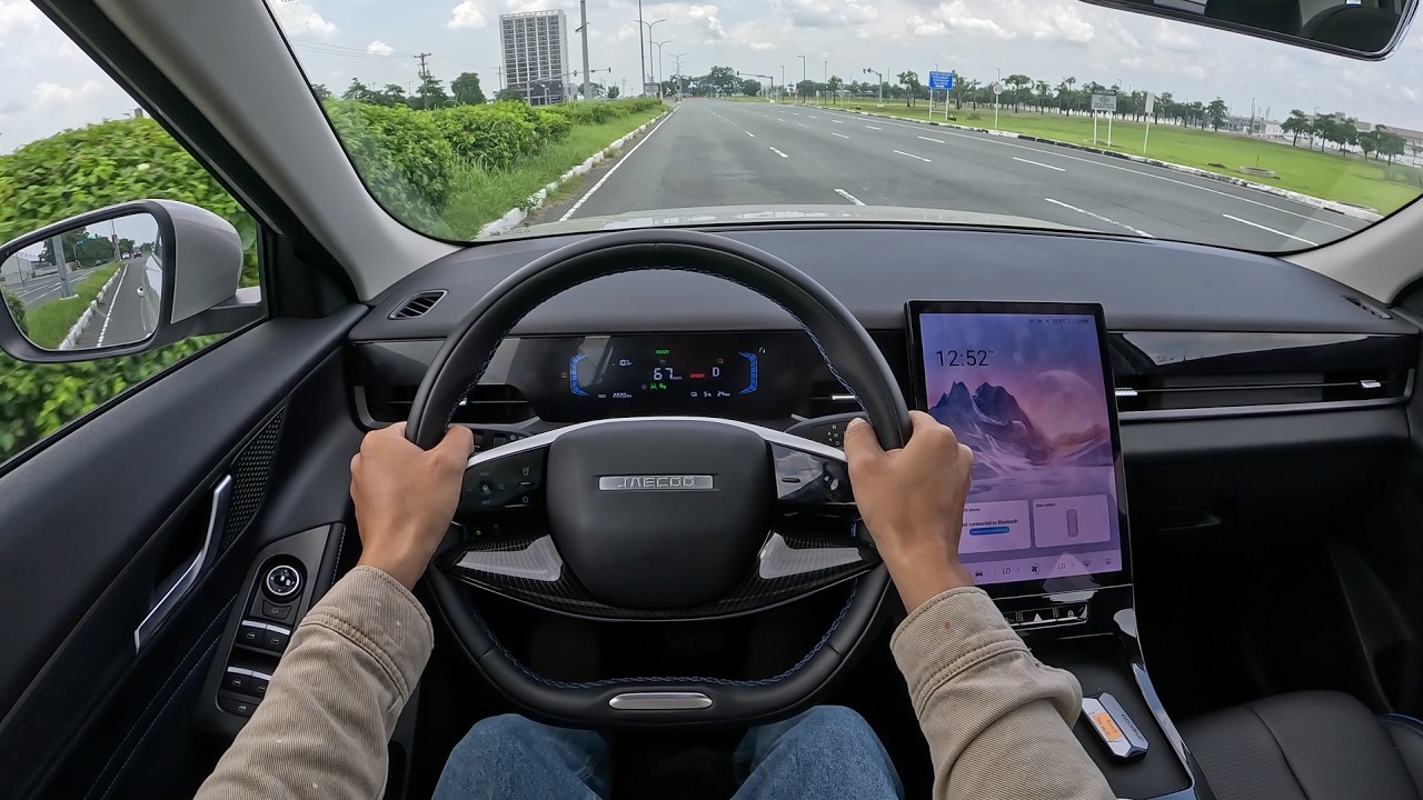 POV-тест-драйв Jaecoo J5 EV 2026 года