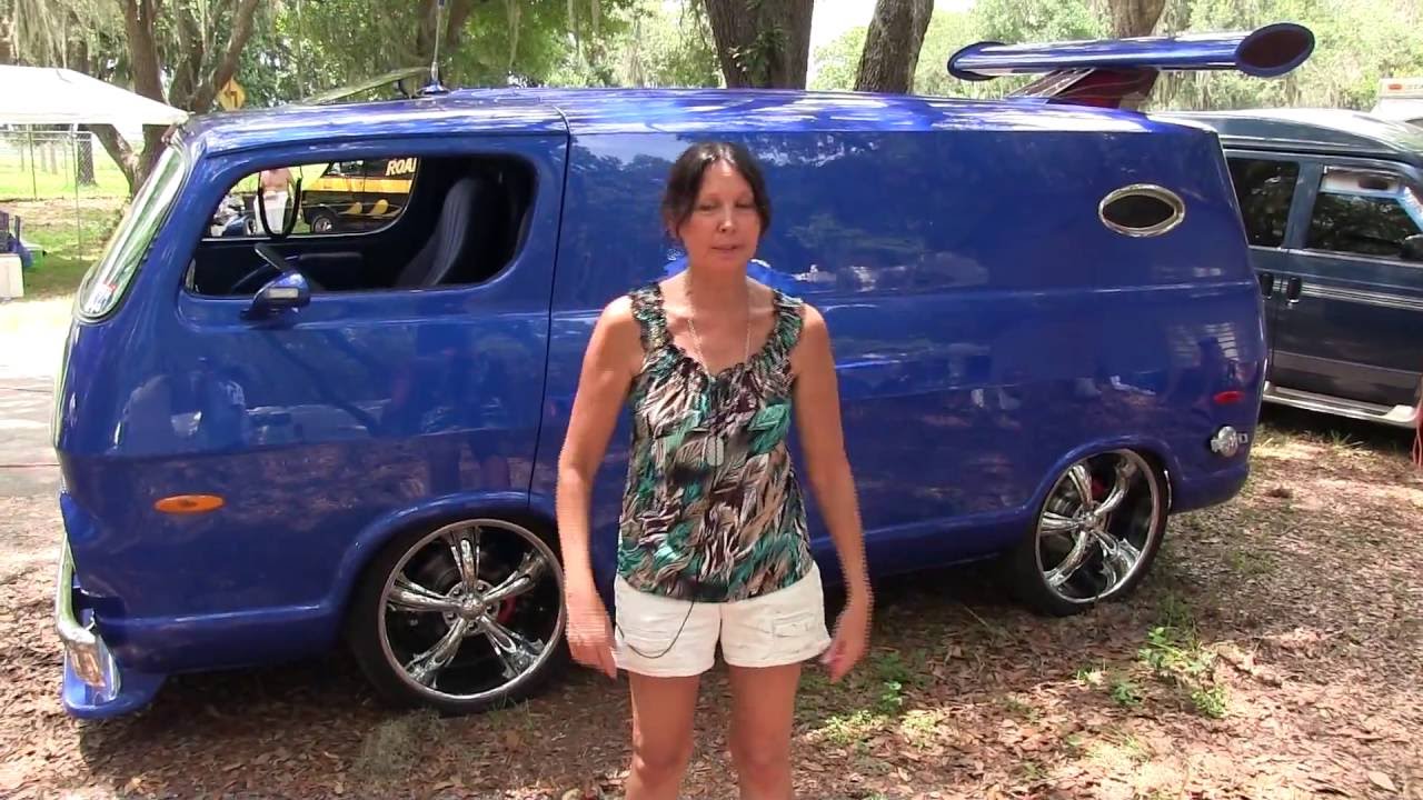 Невероятный кастомный фургон Chevy Van 1969 года «Blutopia» от Марти и Джойс Суби (ранее MoFo).