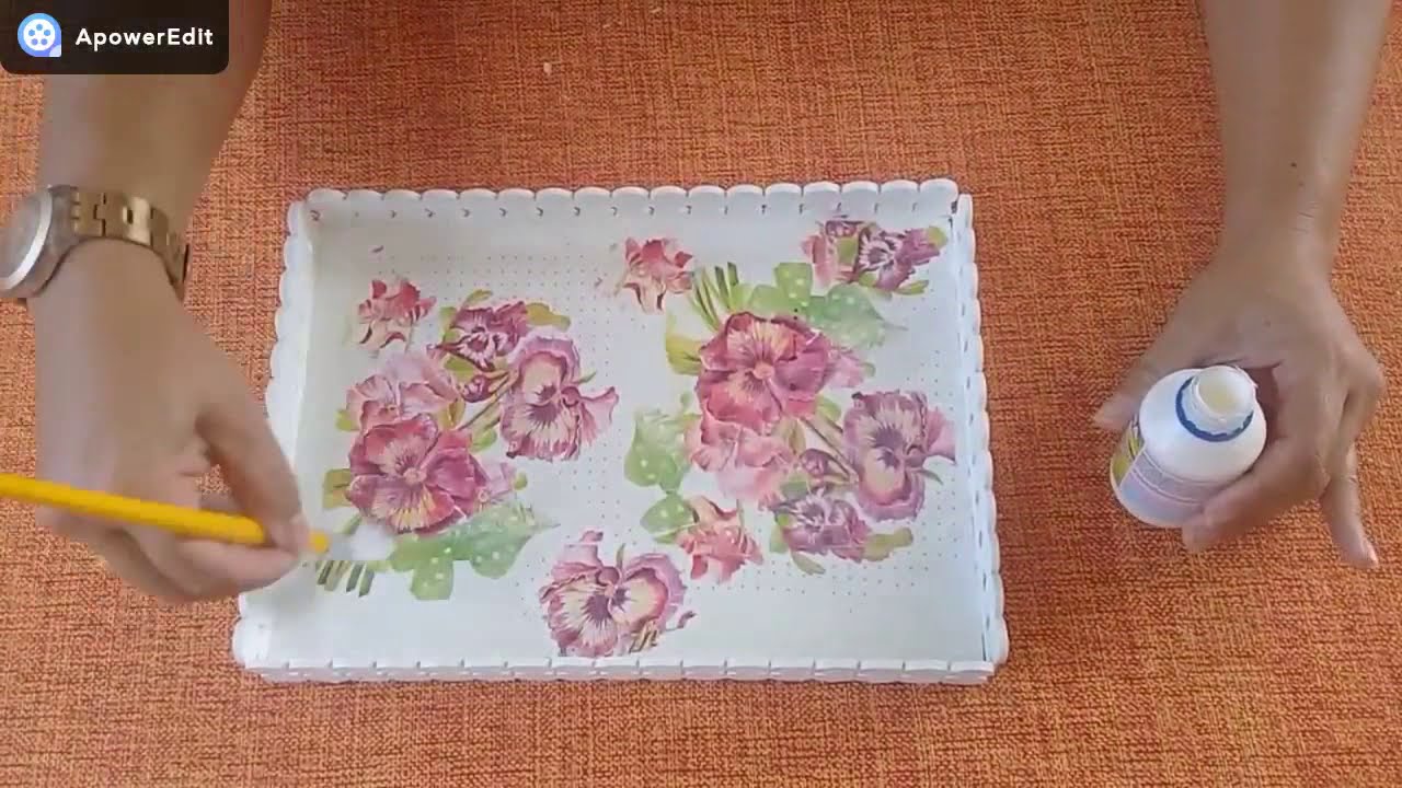 Como fazer bandeja em caixa MDF com Decoupage de guardanapo e pérolas
